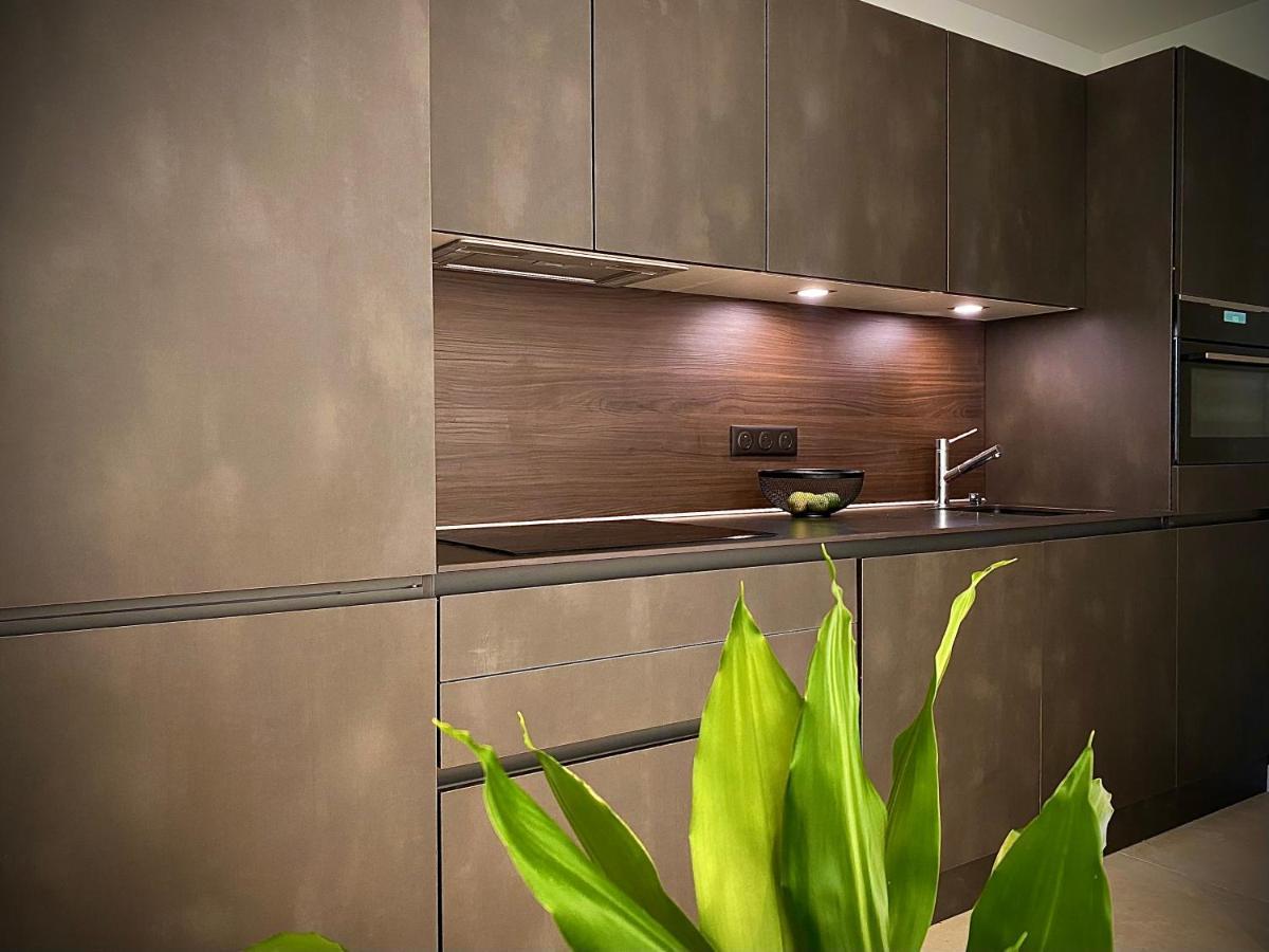 Grand 2 Pieces Gray D'Albion Lägenhet Cannes Exteriör bild
