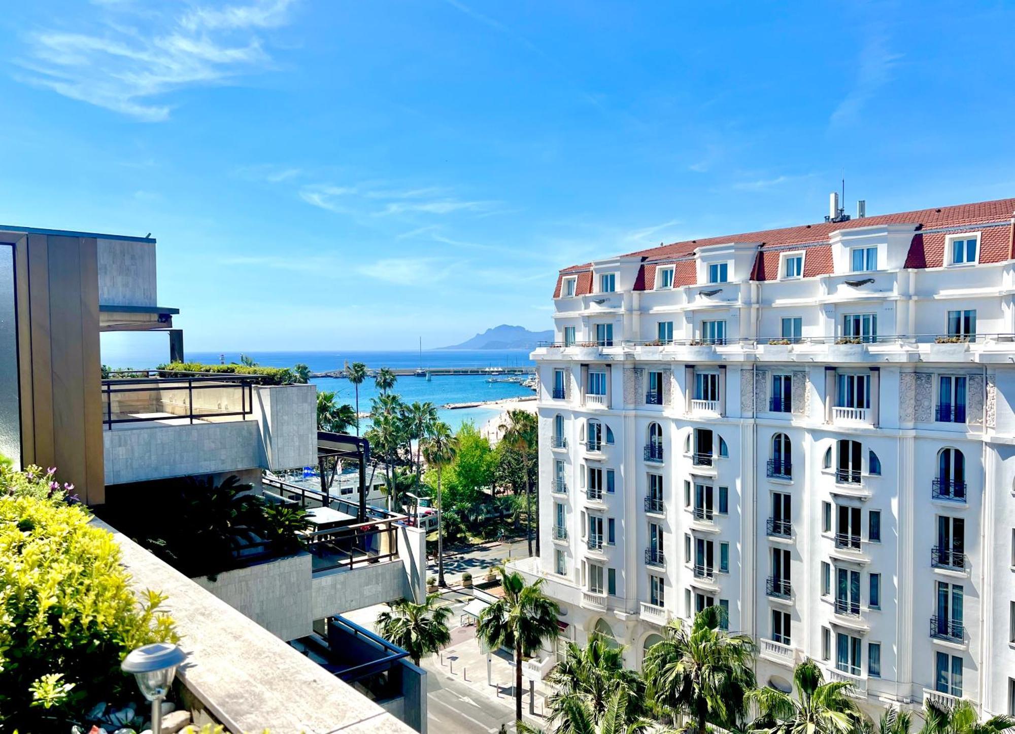 Grand 2 Pieces Gray D'Albion Lägenhet Cannes Exteriör bild
